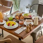 9hotel Opera Otel 3*