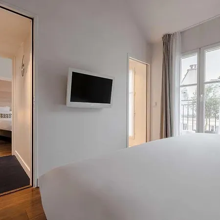 Hotel 9hotel Opera 3*