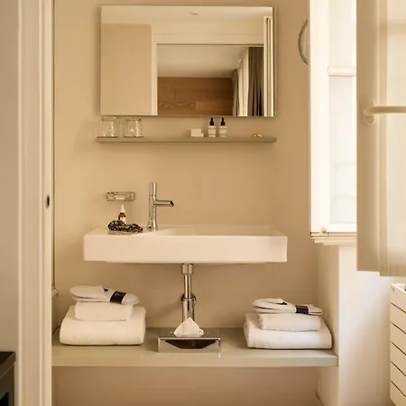 9hotel Opera 3* Parigi