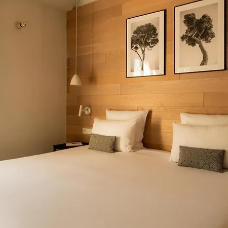 9hotel Opera 3*