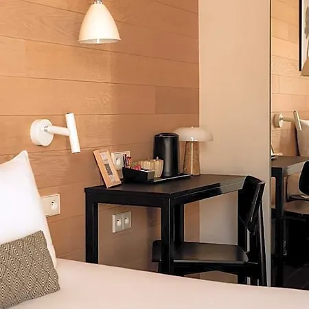 9hotel Opera 3* باريس