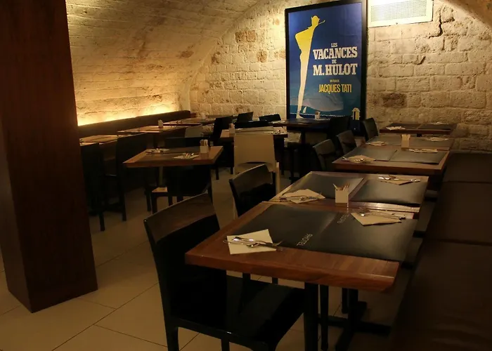 Otel 9hotel Opera 3*