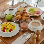 9hotel Opera 3* Париж