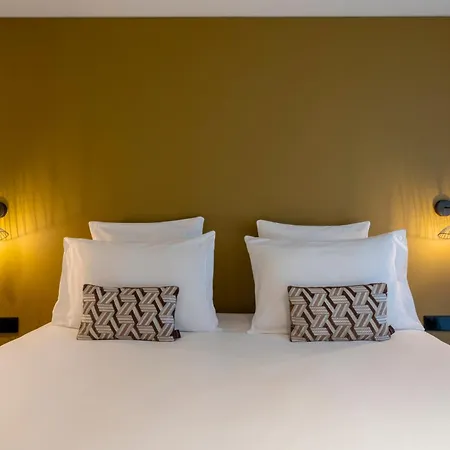 9hotel Opera 3*