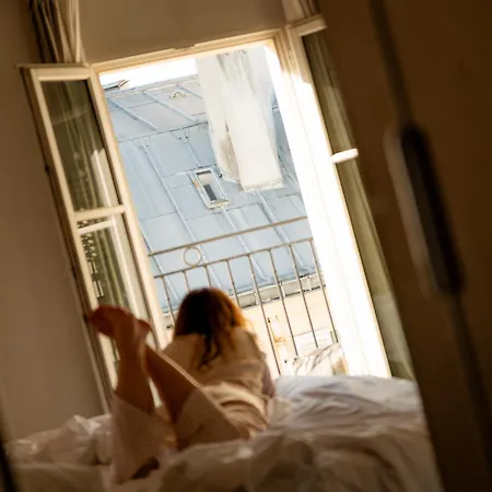 9hotel Opera 3*